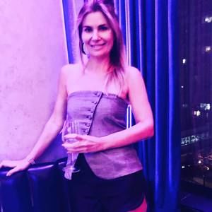 Meet your Posher, Suzanne